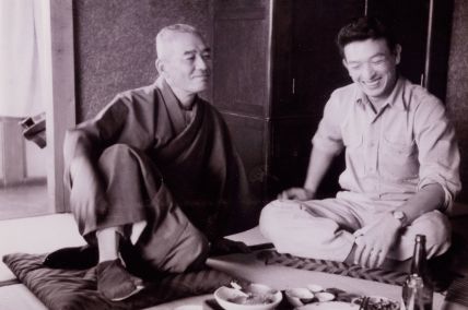 First Generation KINZABURO (left) Second Generation Tomio (right)